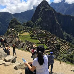 Meet your Posher, Elizabeth